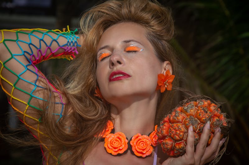 Bouquet tropical exotique interflora couleurs vives